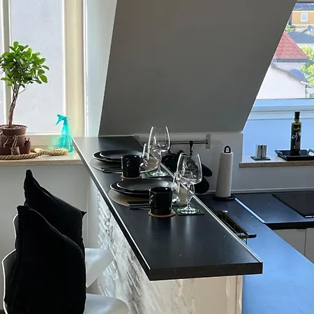 公寓 Moderne Galerie-wohnung! Zentral-a8-b17 Wifi *