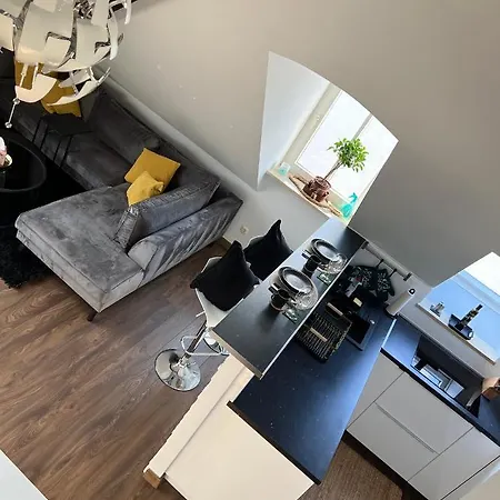 公寓 Moderne Galerie-wohnung! Zentral-a8-b17 Wifi