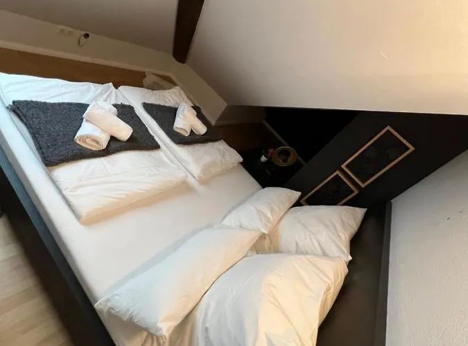 公寓 Moderne Galerie-wohnung! Zentral-a8-b17 Wifi *